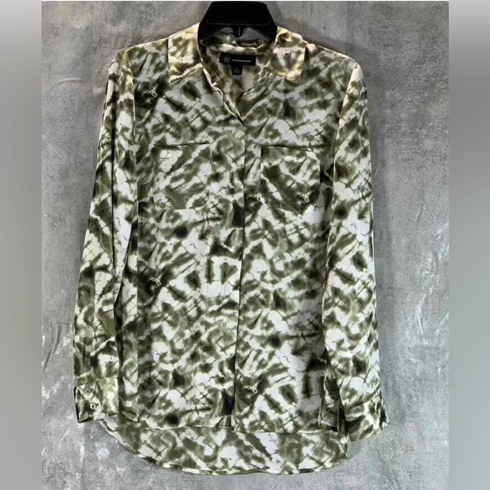 INC green tie dye XL, chest patch pockets, relaxed fit, front pockets